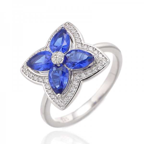 Gül Altın Kaplamalı Armut Şeklinde Morganit Nano ve Yuvarlak Beyaz Kübik Zirkonyum Gümüş Yüzük 