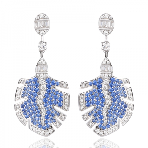 Yuvarlak Yeşil Nano ve Konik Beyaz Kübik Zirkonyum Rodyum Gümüş Küpe 